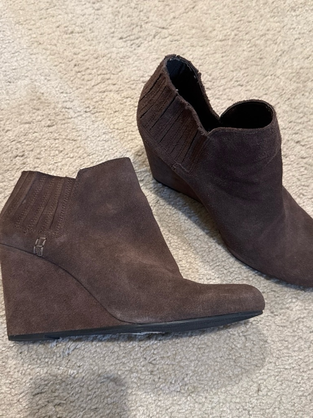 Dolce Vita Chocolate Brown Suede Wedge Ankle Booties